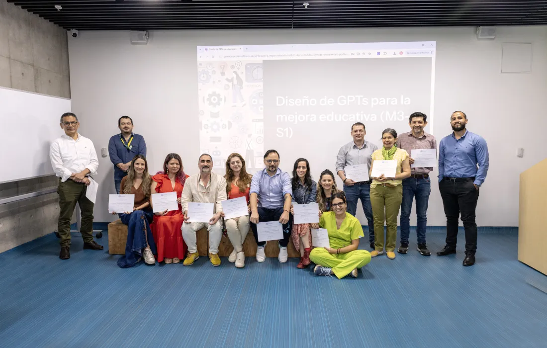 Centro Magis certifica a la primera cohorte de profesores en herramientas de IAGen